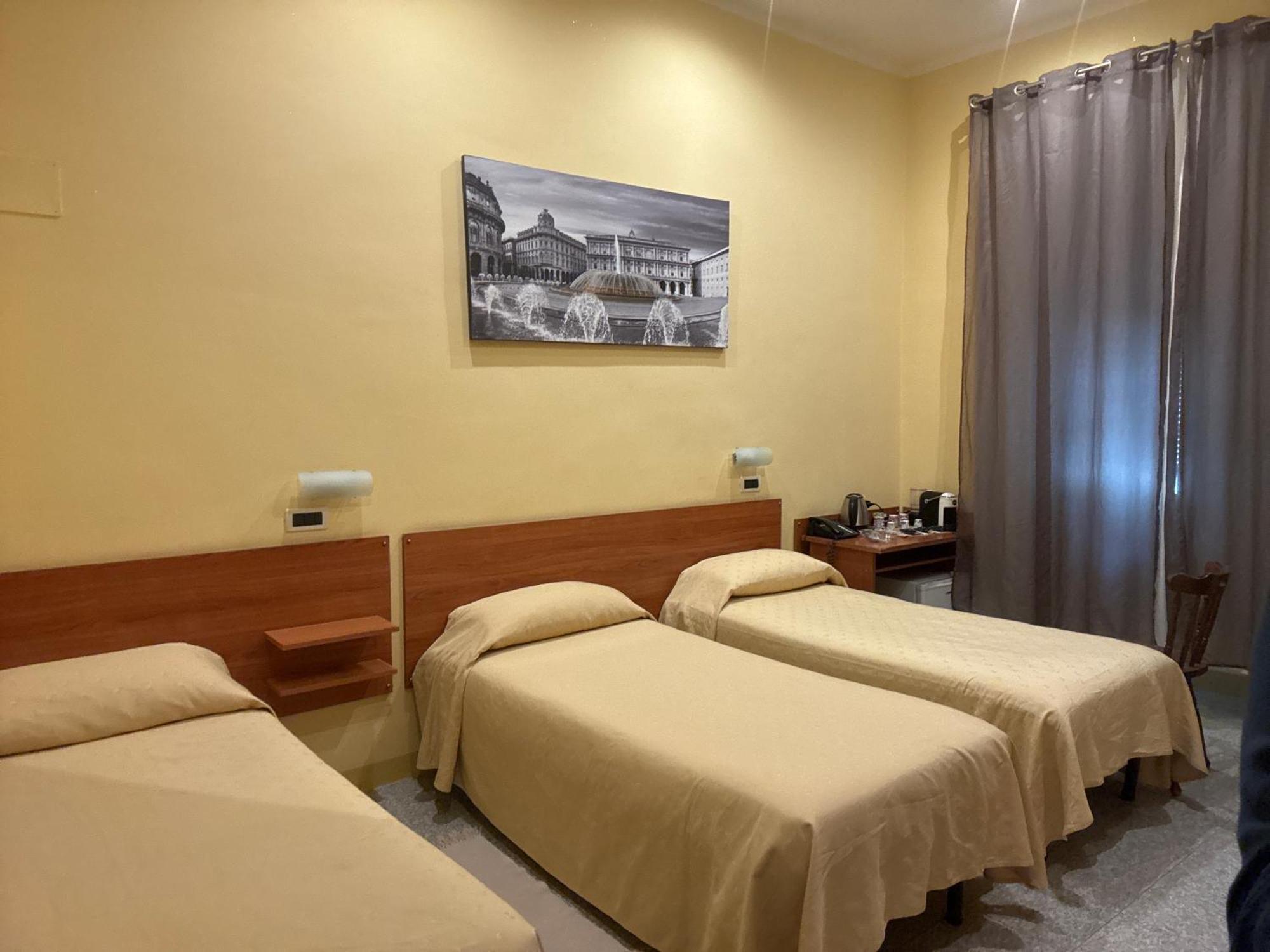 Albergo Parigi Genua Exterior foto